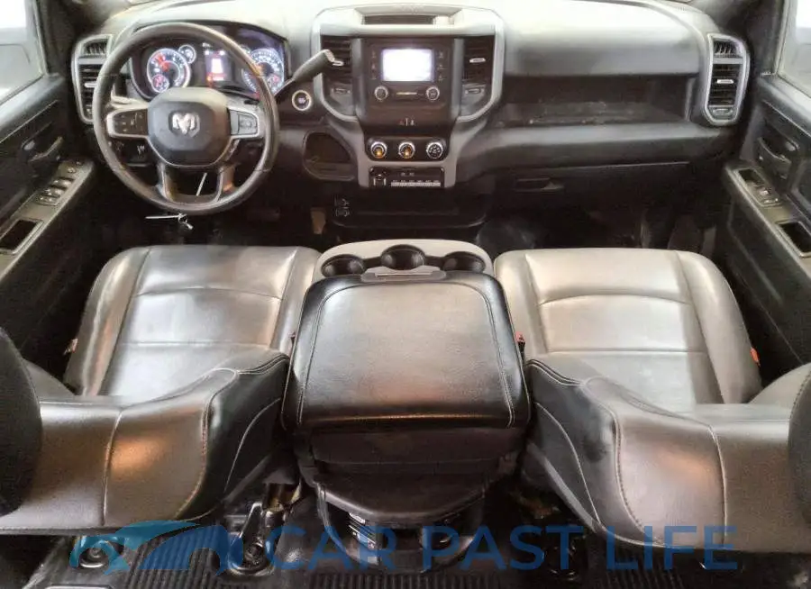 3C7WRTCL1RG110493# 8