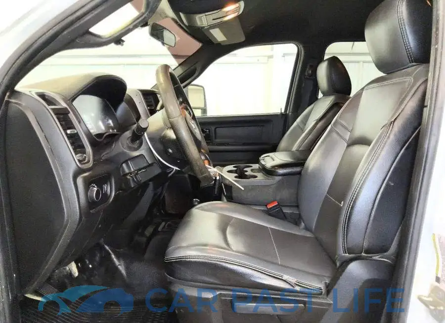 3C7WRTCL1RG110493# 7