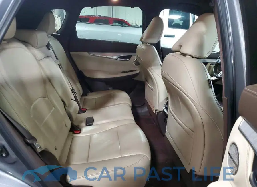 3PCAJ5M35KF117239# 10