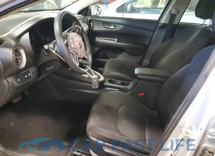 3KPF24AD2ME338400# 7
