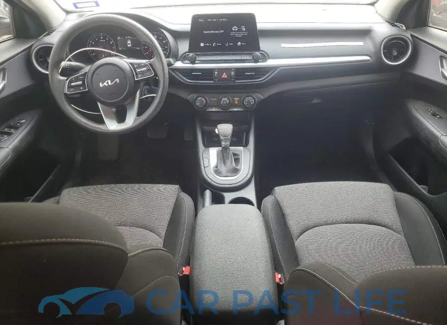 3KPF24AD2RE799359# 8