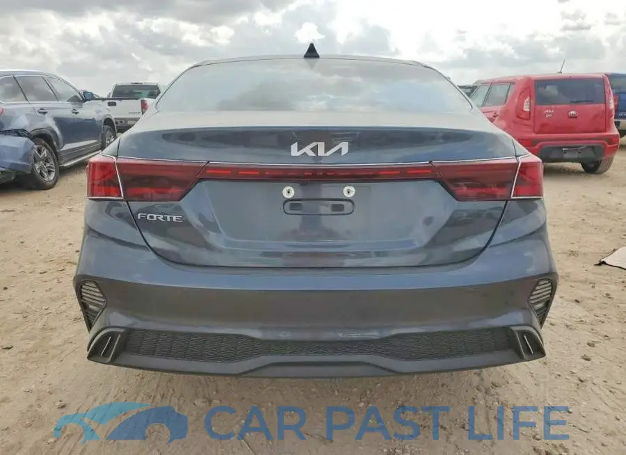 3KPF24AD2RE799359# 6