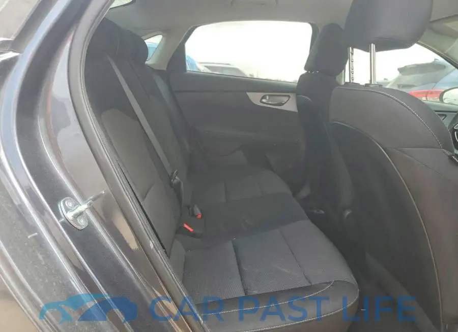 3KPF24AD2RE799359# 10
