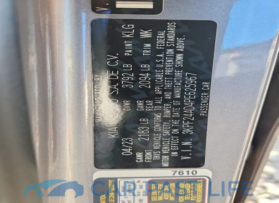 3KPF24AD4PE625967# 12