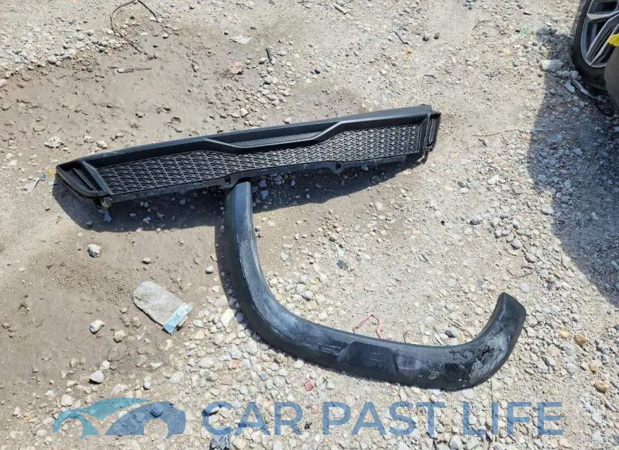 3KPF24AD5RE704955# 12