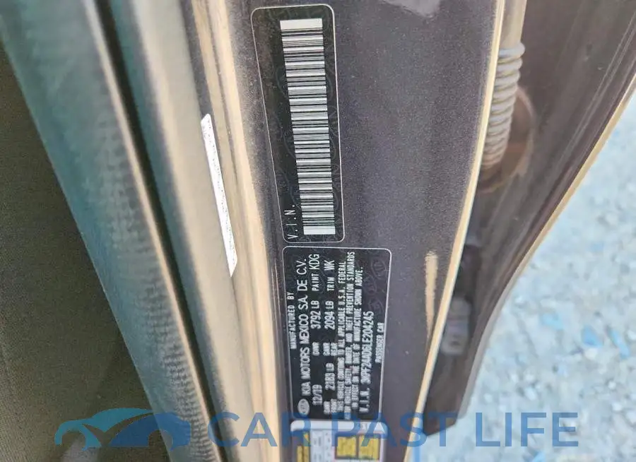 3KPF24AD6LE204245# 12