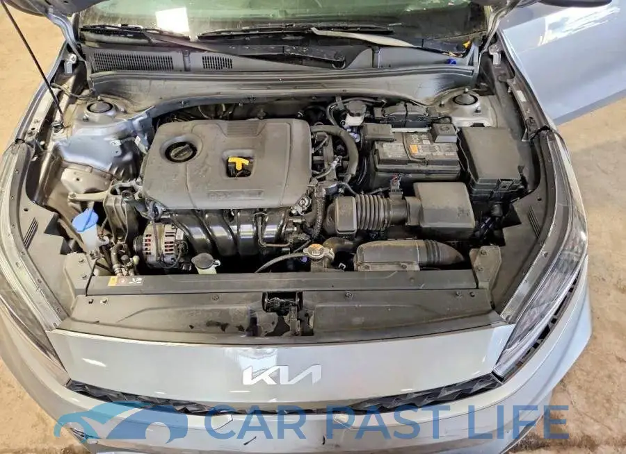 3KPF24AD6PE571040# 11