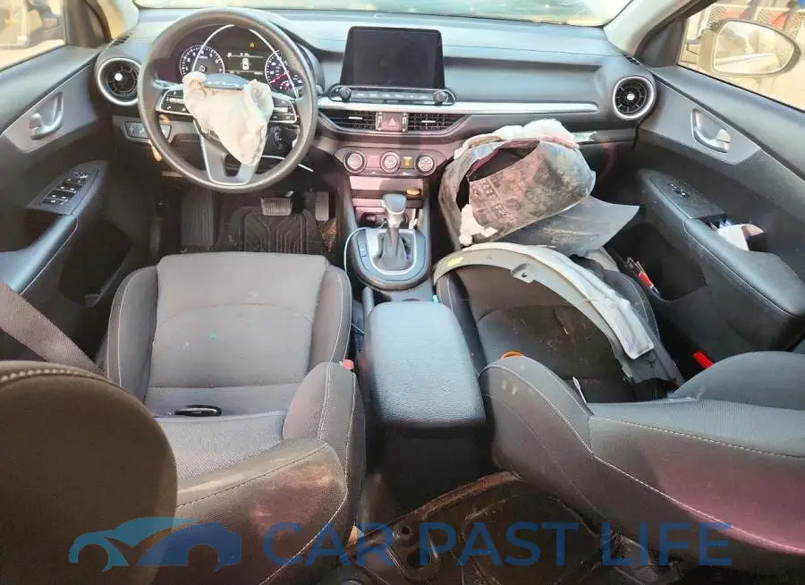3KPF24AD6PE606689# 8