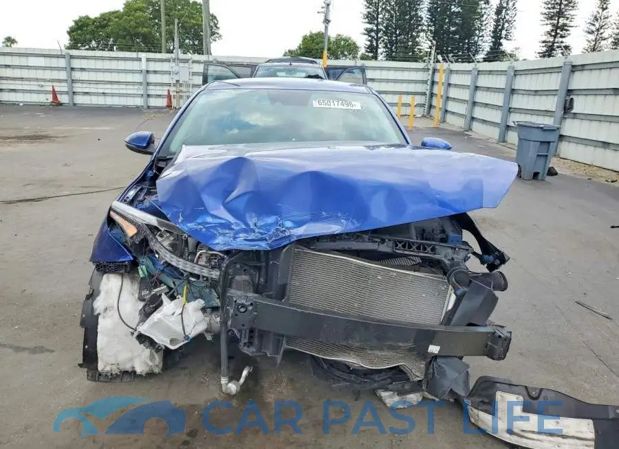 3KPF24AD9RE805464# 5
