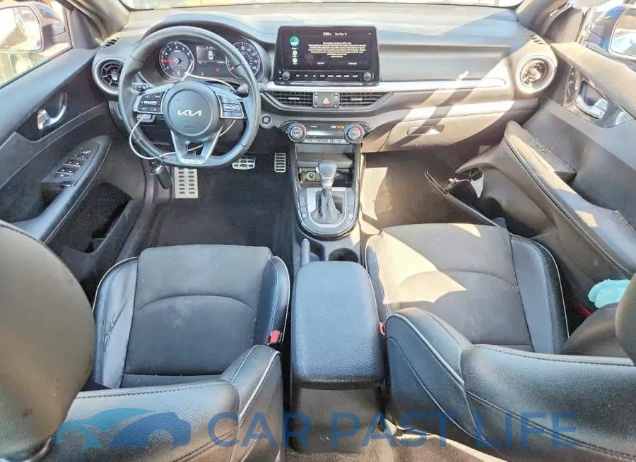 3KPF54AD3PE522739# 8