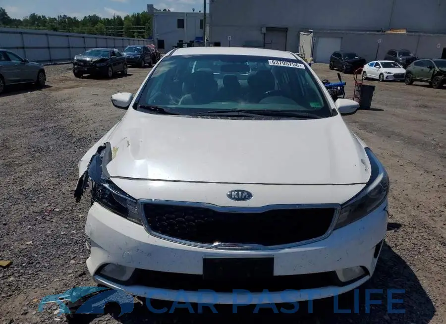 3KPFL4A82HE005703# 5