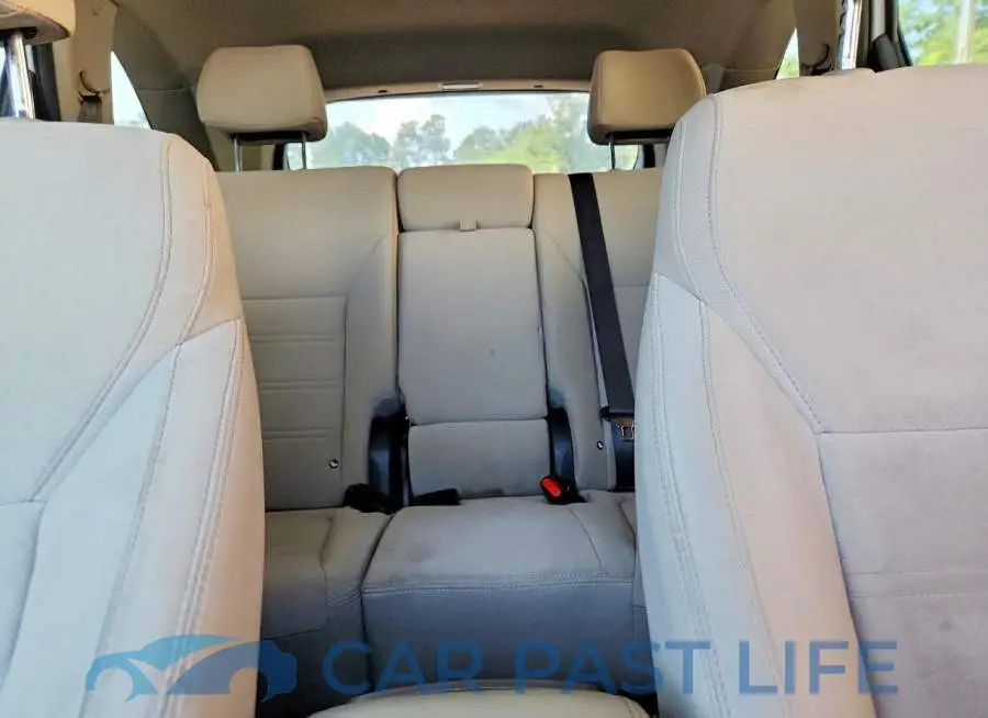 5XYPG4A32JG391979# 10
