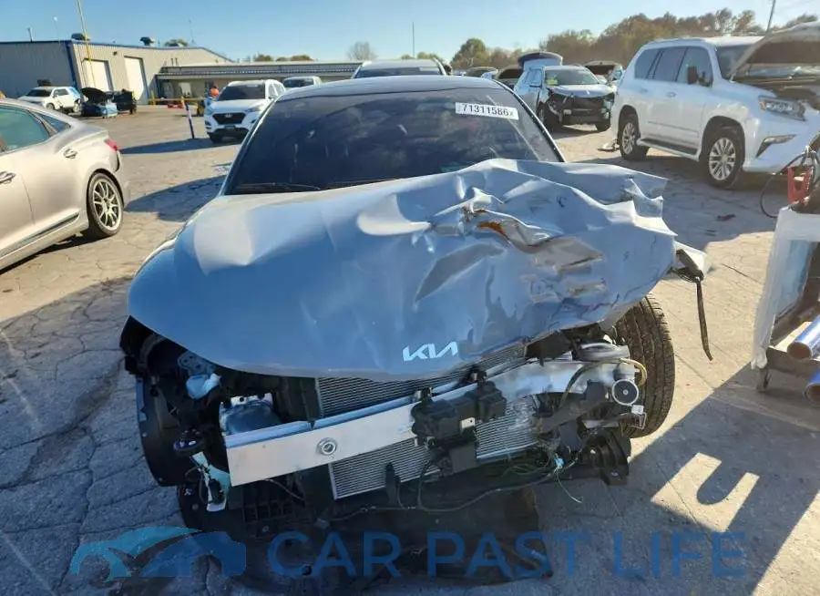 KNAG64J70T5454849# 5