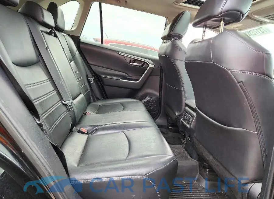 2T3A1RFV3MW164496# 11