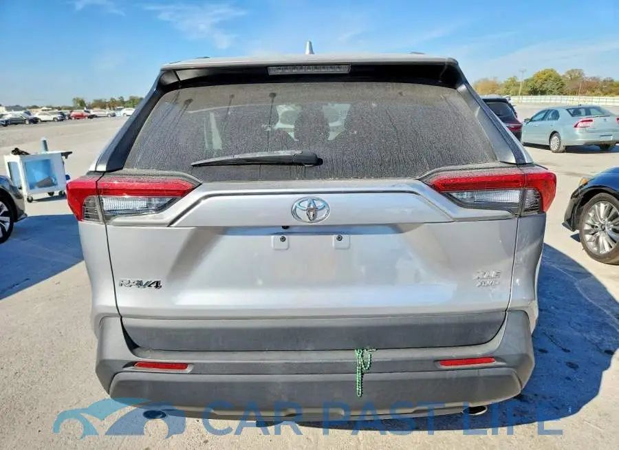 2T3P1RFV9MW194709# 6