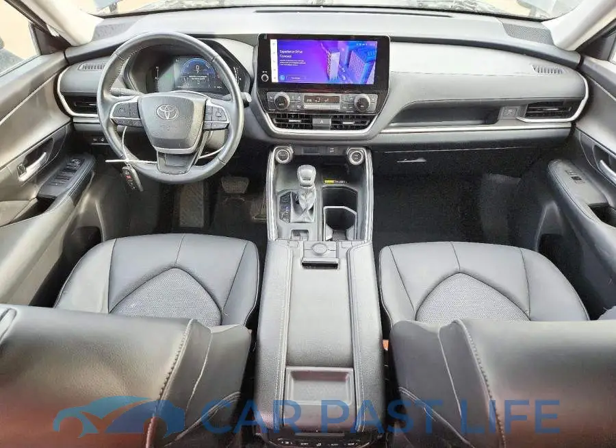 5TDACAB51RS000724# 8