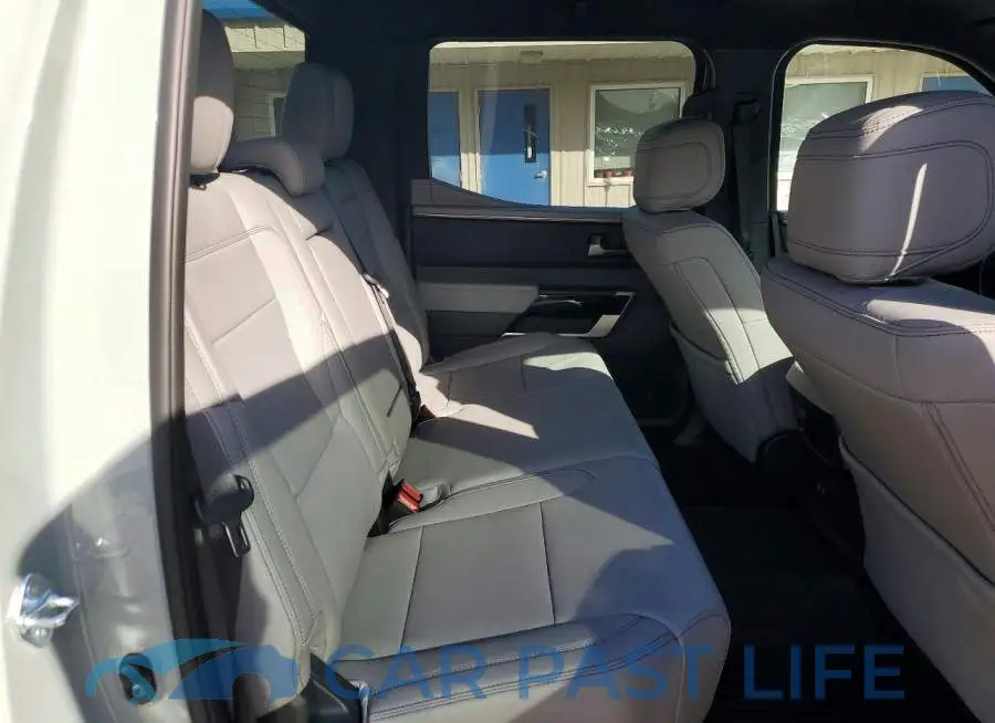 5TFJA5DB5TX433240# 10