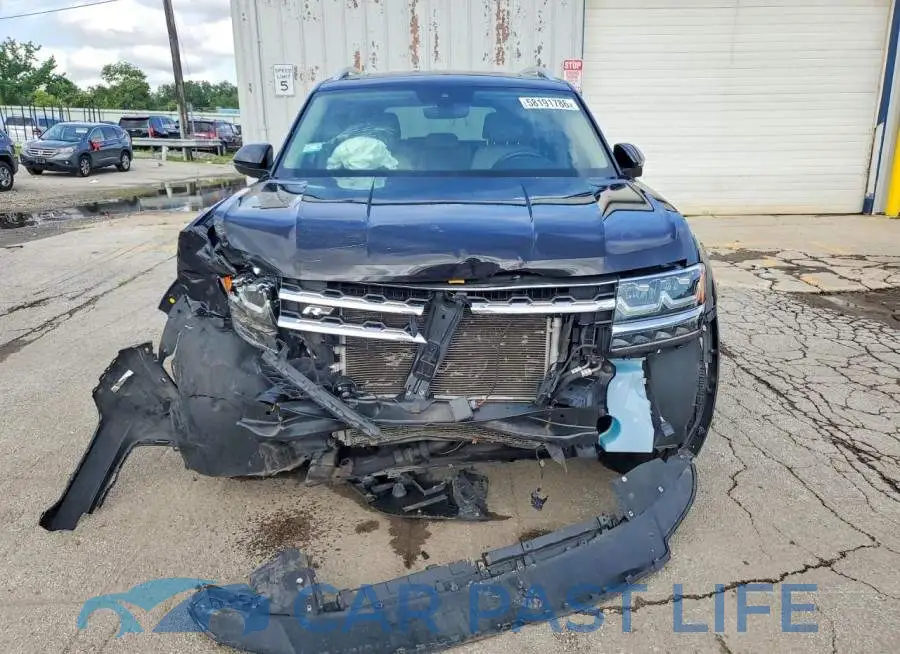 1V2XR2CA2KC608798# 5