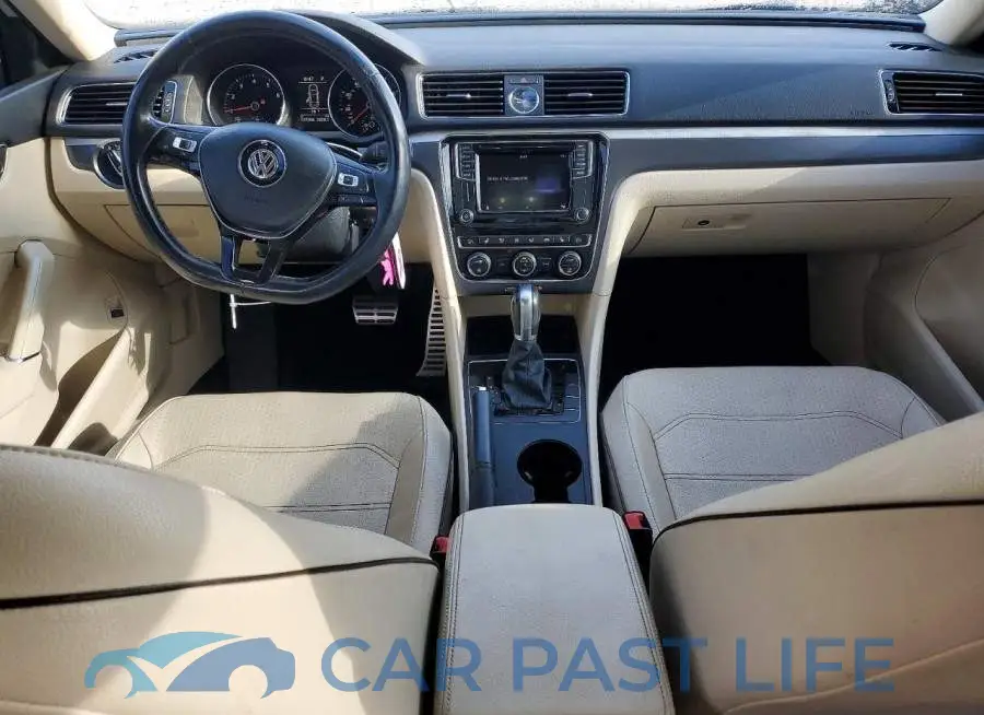 1VWDT7A32HC075235# 8