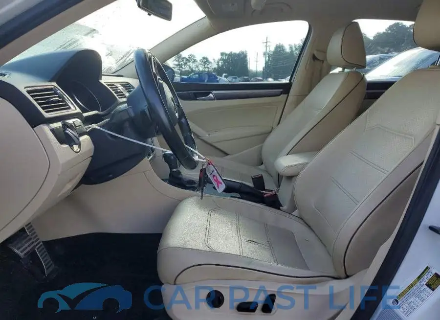 1VWDT7A32HC075235# 7