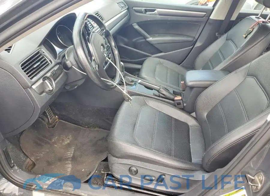 1VWDT7A34HC070781# 7