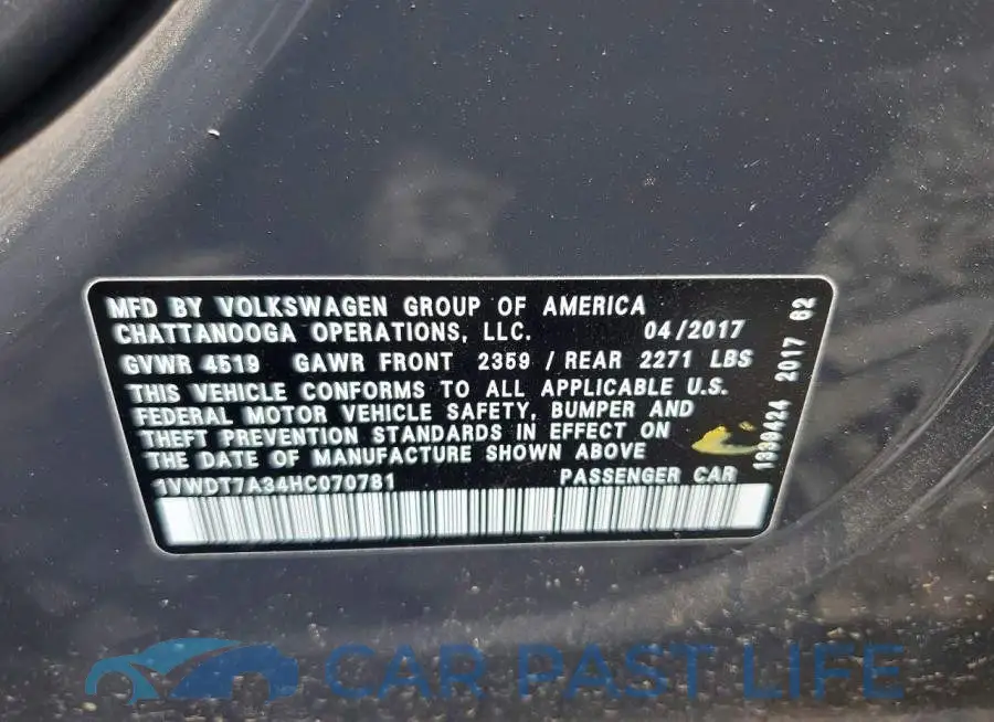 1VWDT7A34HC070781# 12