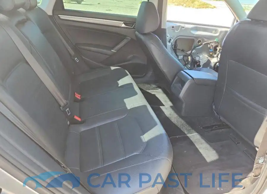 1VWDT7A3XHC007426# 10