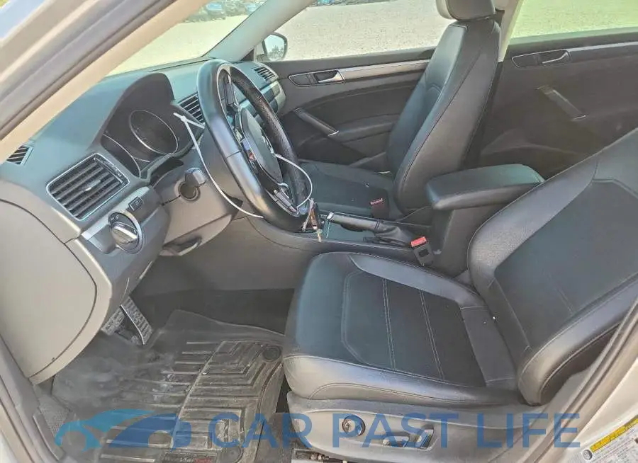 1VWDT7A3XHC007426# 7