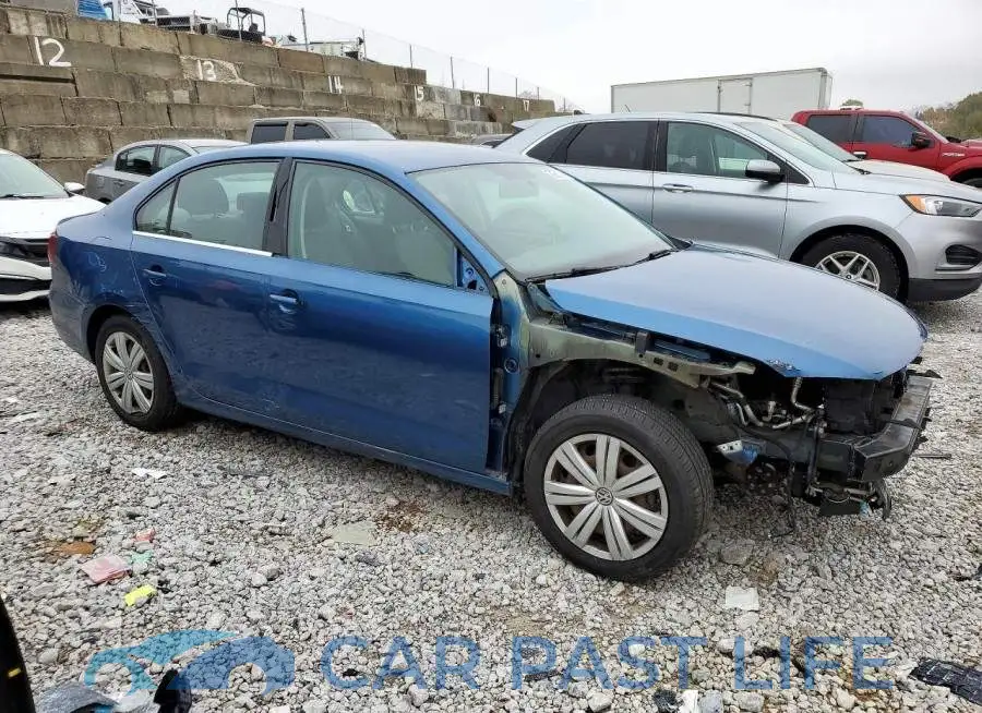 3VW167AJ2HM411358# 4