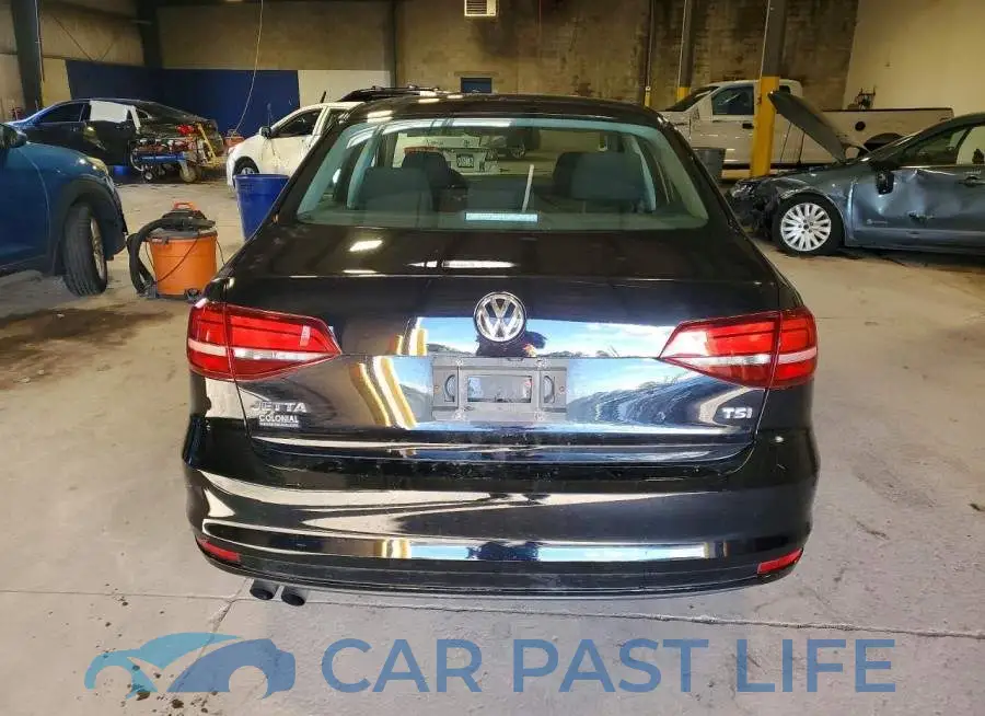 3VW2B7AJ5HM273119# 6