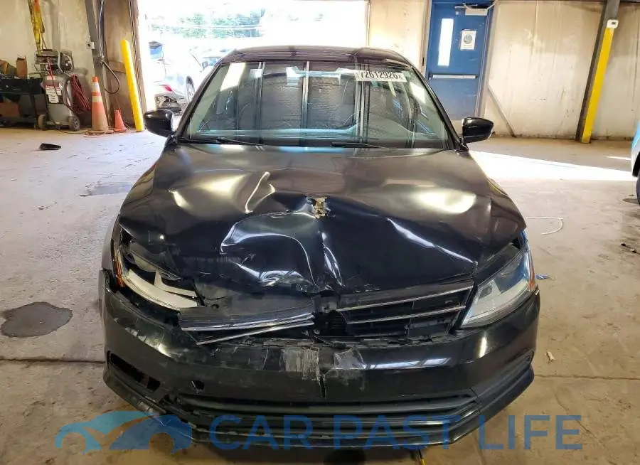 3VW2B7AJ5HM273119# 5