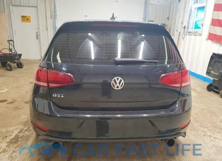 3VW547AU2JM267334# 6