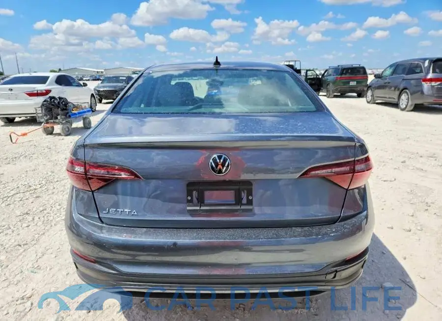 3VW5M7BU1RM095663# 6