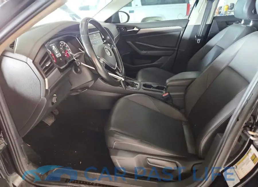 3VWCB7BU4KM163327# 7