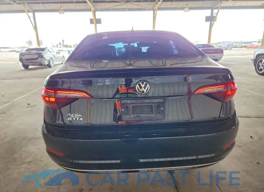 3VWCB7BU4KM163327# 6