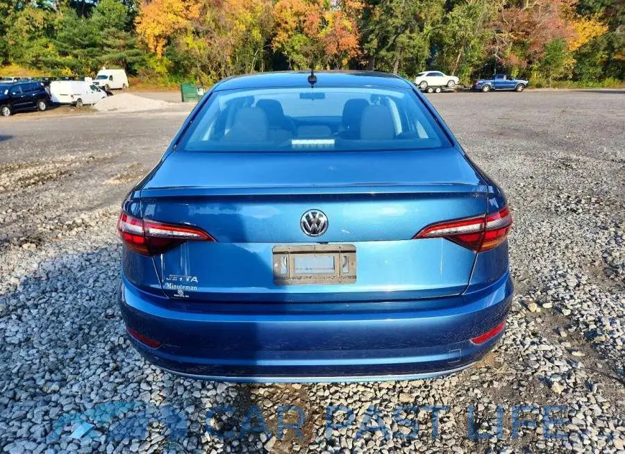 3VWCB7BU4KM222571# 6