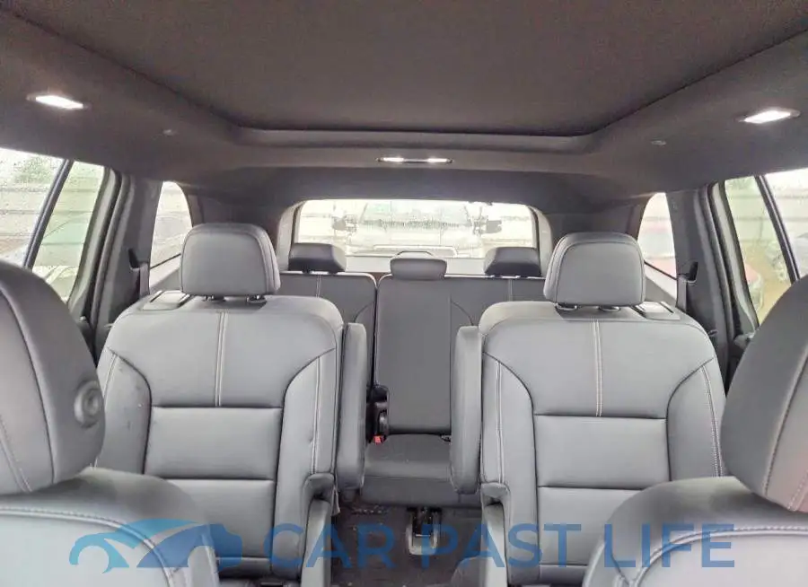 1GKENNRS2SJ138097# 10