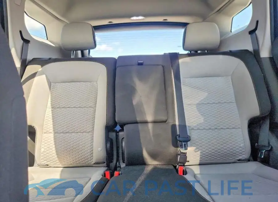 3GKALMEV6KL380205# 10