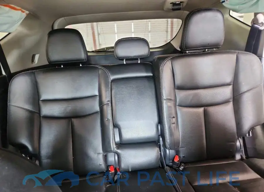 5N1AZ2MH8JN197568# 10