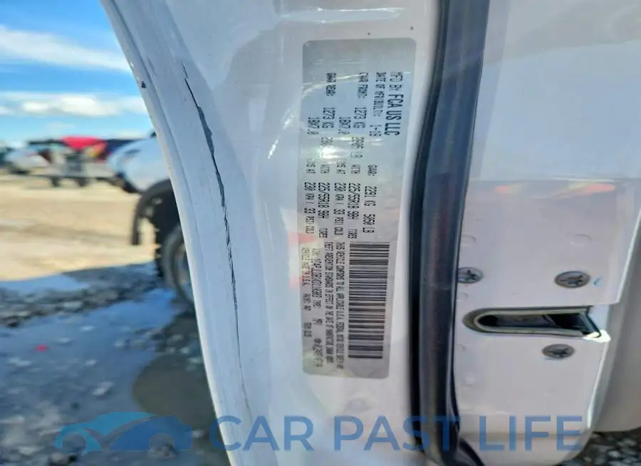1C4PJLDB1KD110303# 14