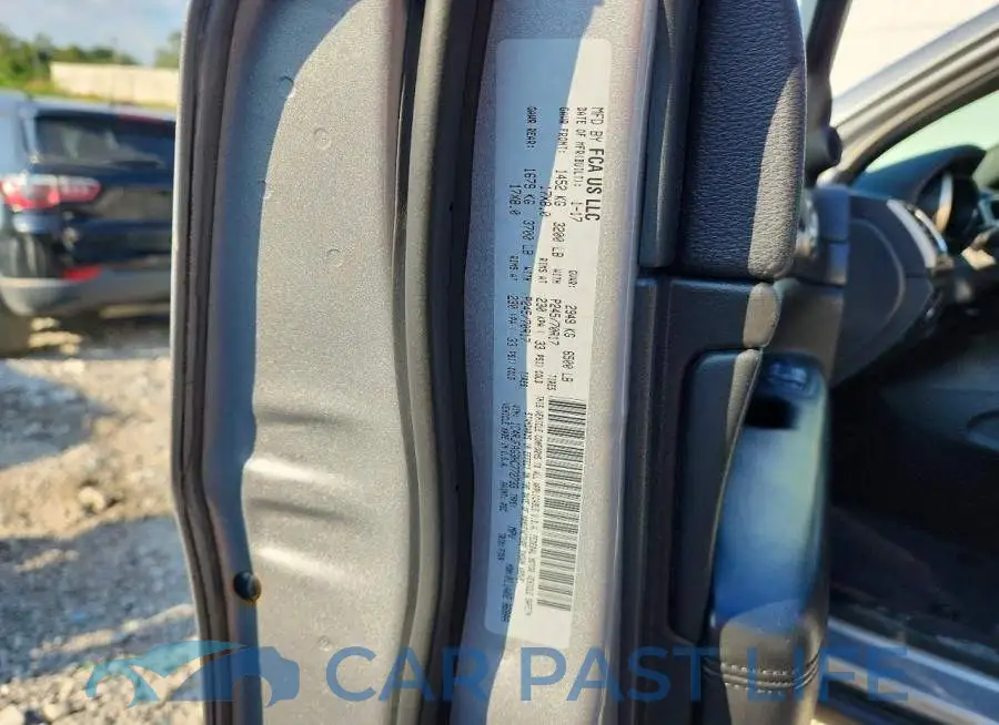 1C4RJFAG3HC772733# 13