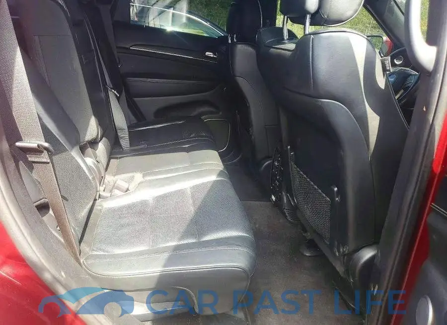 1C4RJFCT2KC608035# 11