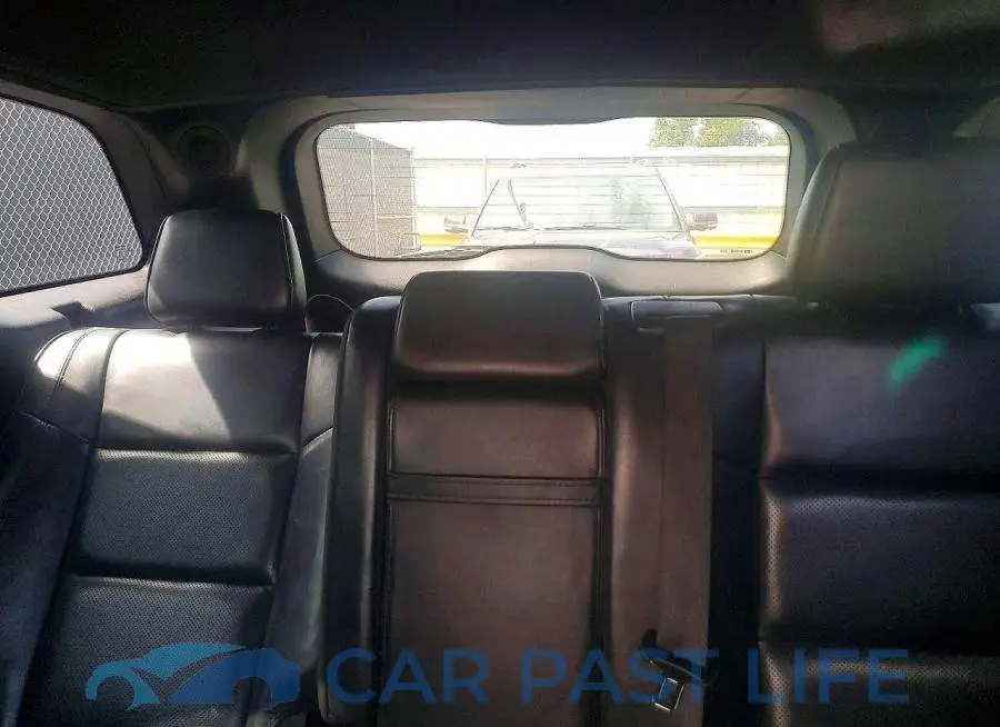 1C4RJFCT2KC608035# 10