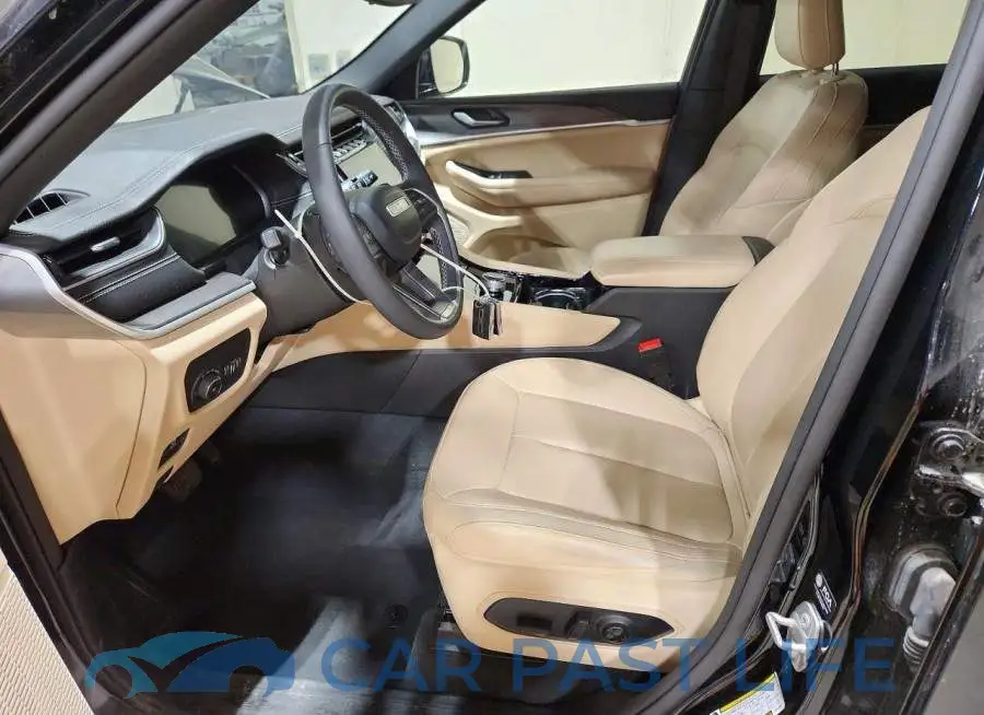 1C4RJHBG8PC612307# 7