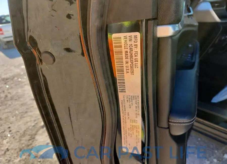1C4RJHBGXPC507297# 13