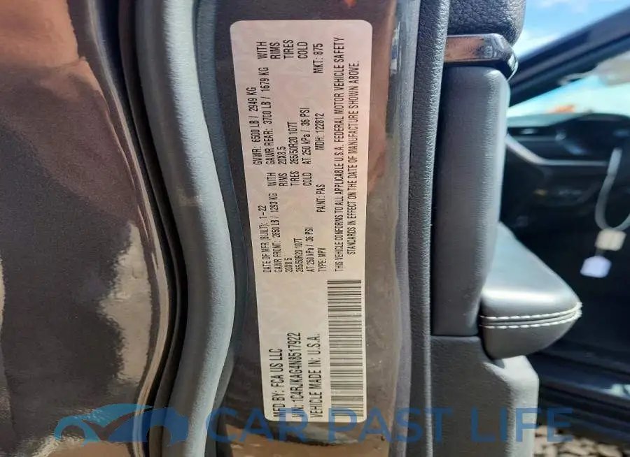 1C4RJKAG4N8517922# 13