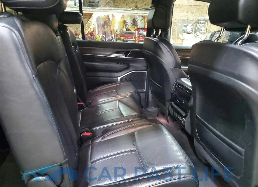 1C4SJSBP9RS131330# 11