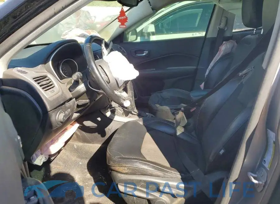 3C4NJDBB2LT174264# 7