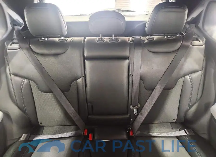 3C4NJDBN0ST620405# 10