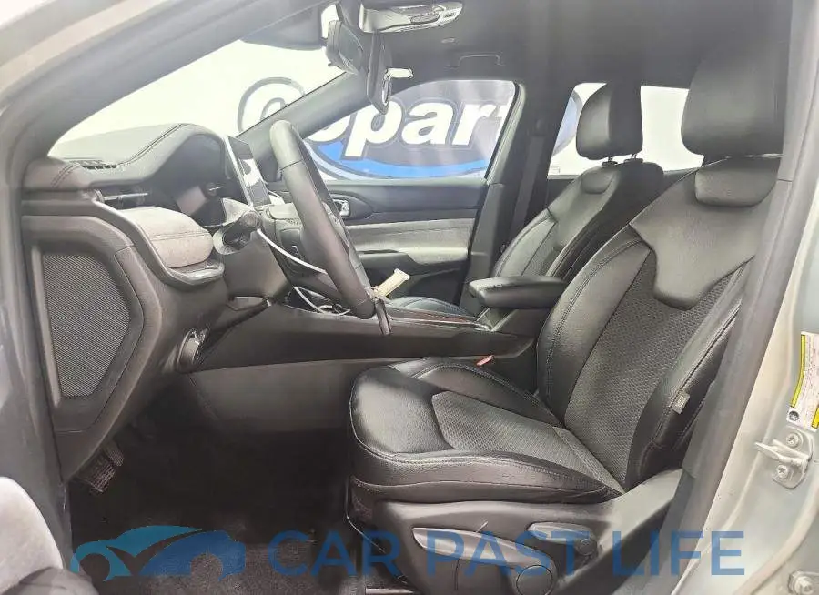 3C4NJDBN0ST620405# 7